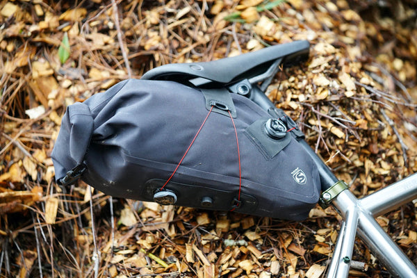 Torebka podsiodłowa Silca GRINTA ROLL TOP BAG